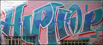 Mural that says Hip Hop.